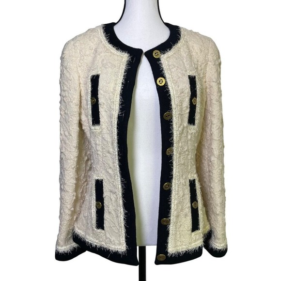 CHANEL 1994 Runway Tweed Jacket CC Buttons Boucle Iconic Collectable Size 42 EUC - Picture 12 of 16
